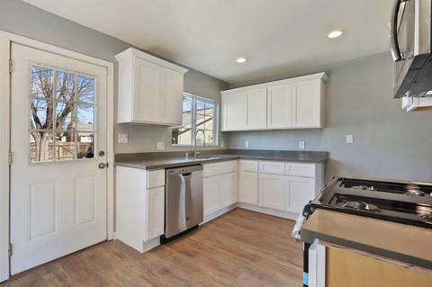 413 Hilborn St, Lodi, CA 95240 photo 14