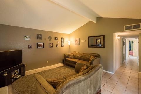 1405 Fara Biundo Dr, Modesto, CA 95355 photo 4