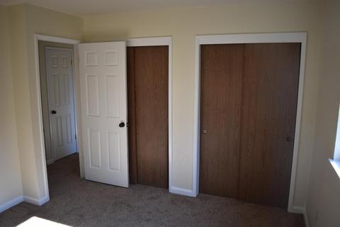 404 Mount Hood Ct, Modesto, CA 95358 photo 10