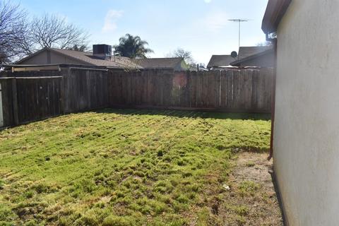 404 Mount Hood Ct, Modesto, CA 95358 photo 13