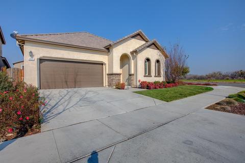 911 Evergreen Ave, Lathrop, CA 95330 photo 1