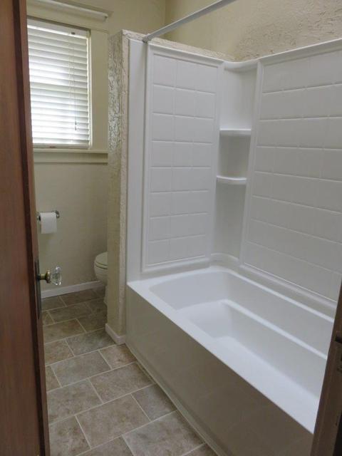 911 W 20 St, Merced, CA 95340 photo 8