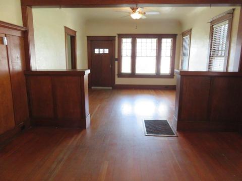 911 W 20 St, Merced, CA 95340 photo 3