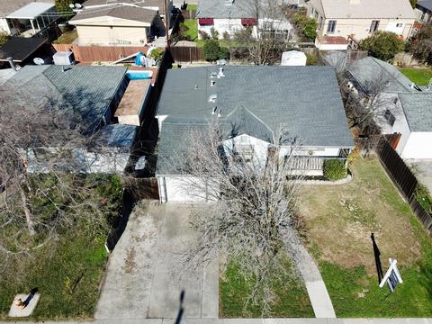 377 W 21st St, Tracy, CA 95376 photo 5