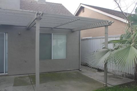 1905 Cobblestone Mnr, Modesto, CA 95355 photo 7