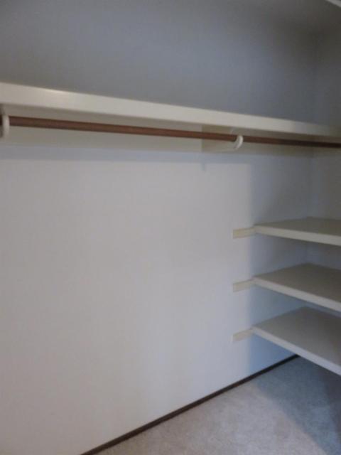712 Dorchester Dr, Modesto, CA 95355 photo 35