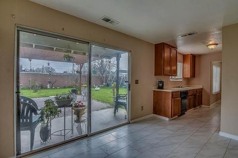 1600 Ironside Dr, Modesto, CA 95358 photo 14
