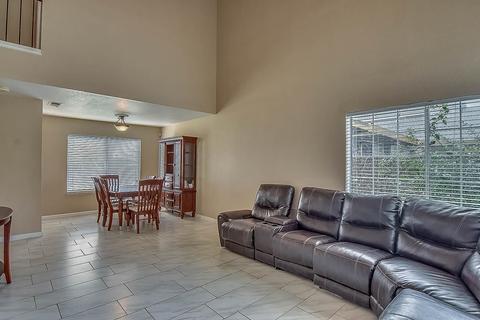 1600 Ironside Dr, Modesto, CA 95358 photo 5