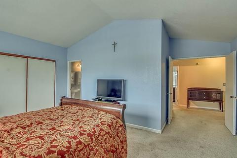 1600 Ironside Dr, Modesto, CA 95358 photo 19