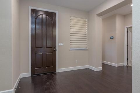 1098 Lavender St, Manteca, CA 95337 photo 4