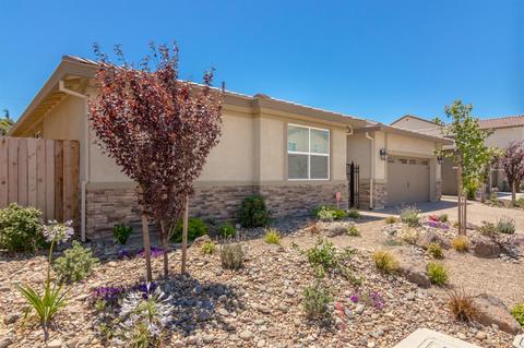 1098 Lavender St, Manteca, CA 95337 photo 2