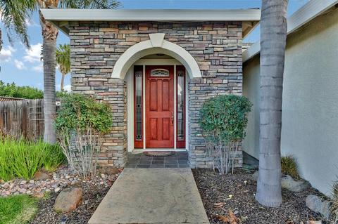 582 Banff Ct, Tracy, CA 95377 photo 3