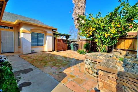 2401 Parducci Dr, Modesto, CA 95358 photo 5