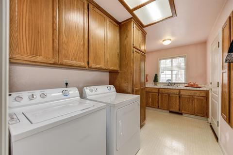 5207 Norcrest Ave, Carmichael, CA 95608 photo 24