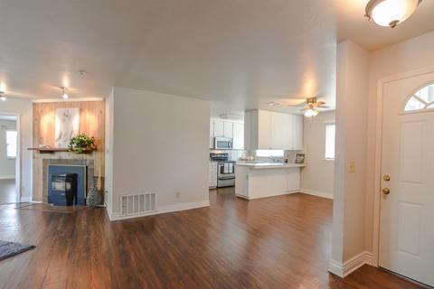 1437 Cavalier, Manteca, CA 95336 photo 4