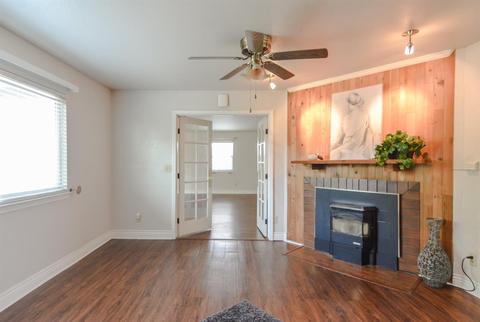 1437 Cavalier, Manteca, CA 95336 photo 2