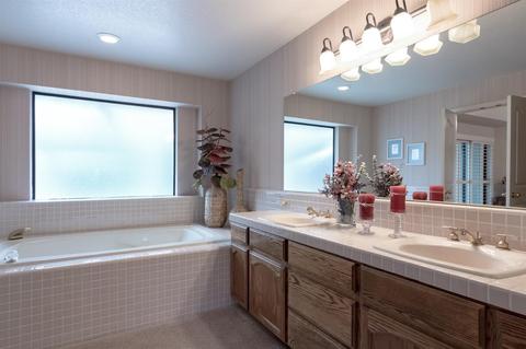 3825 Mondrian Dr, Modesto, CA 95356 photo 22