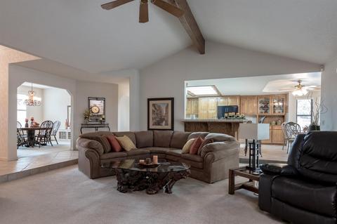 3825 Mondrian Dr, Modesto, CA 95356 photo 9