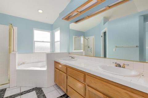 8135 Deer Spring Cir, Antelope, CA 95843 photo 20