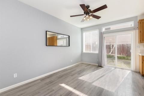 8135 Deer Spring Cir, Antelope, CA 95843 photo 7