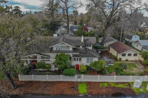 204 Sycamore Ave, Modesto, CA 95354 photo 2