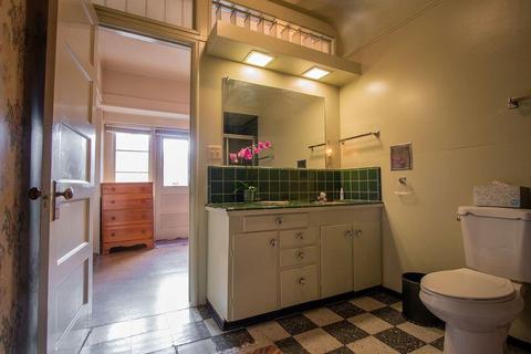204 Sycamore Ave, Modesto, CA 95354 photo 9