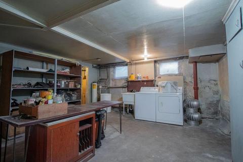 204 Sycamore Ave, Modesto, CA 95354 photo 32