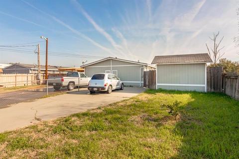 680 S Soderquist Rd, Turlock, CA 95380 photo 2