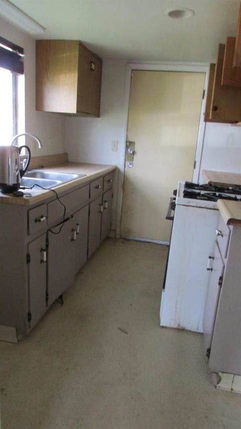 229 Pueblo Ave, Modesto, CA 95351 photo 16