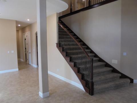960 Cypress Point Dr, Ripon, CA 95366 photo 4