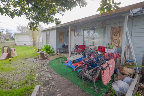 1866 15th St, Olivehurst, CA 95961 photo 4