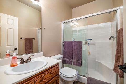 6904 Prelude Ln, Hughson, CA 95326 photo 15