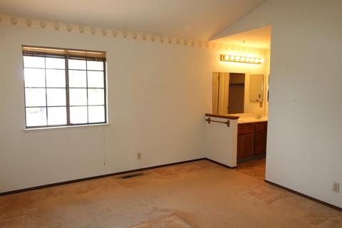2012 Walnut Haven Dr, Modesto, CA 95355 photo 15