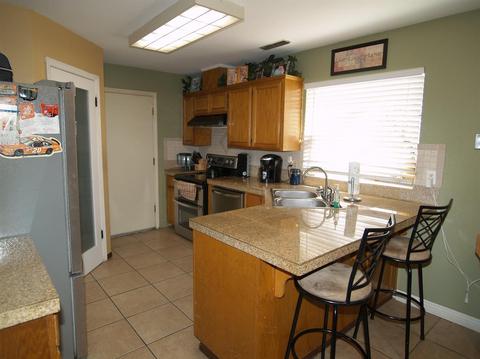 2832 Merle Ave, Modesto, CA 95355 photo 17