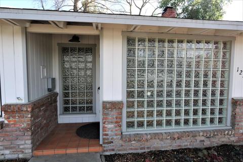 1214 Crescent Dr, Modesto, CA 95350 photo 2