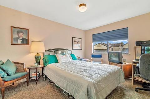 3181 Newport Ter, Davis, CA 95618 photo 4