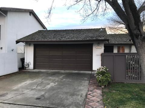 313 Gran Via Ct, Modesto, CA 95354 photo 1