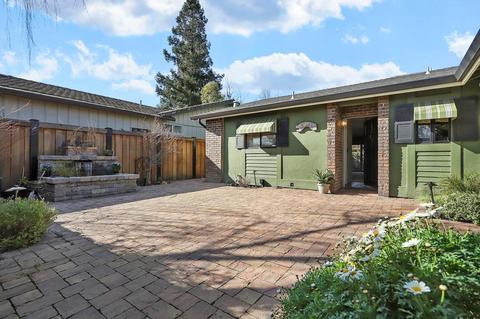 327 Trinity Way, Lodi, CA 95242 photo 4