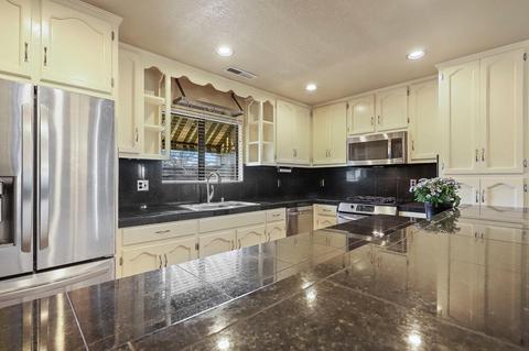 327 Trinity Way, Lodi, CA 95242 photo 9