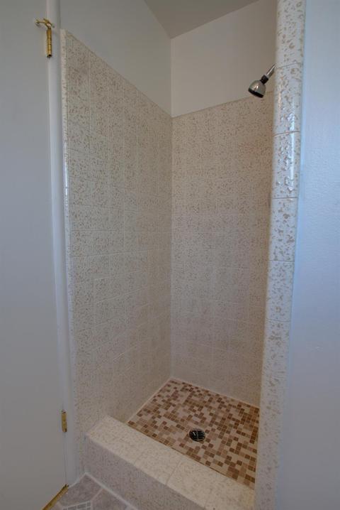 404 Ribier Ave, Modesto, CA 95350 photo 25