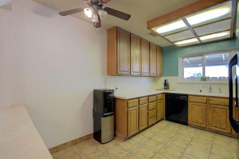 404 Ribier Ave, Modesto, CA 95350 photo 3