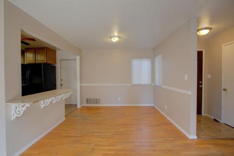 404 Ribier Ave, Modesto, CA 95350 photo 13