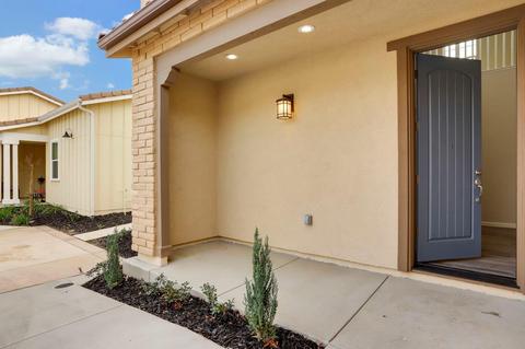815 Sicily Ct, Lodi, CA 95242 photo 3