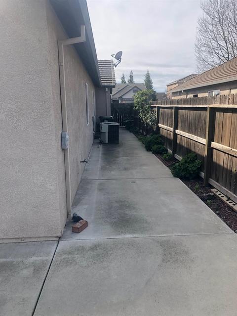 1300 Primavera Ave, Manteca, CA 95336 photo 13