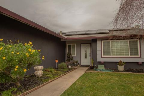 2525 Stoneridge Dr, Modesto, CA 95355 photo 4