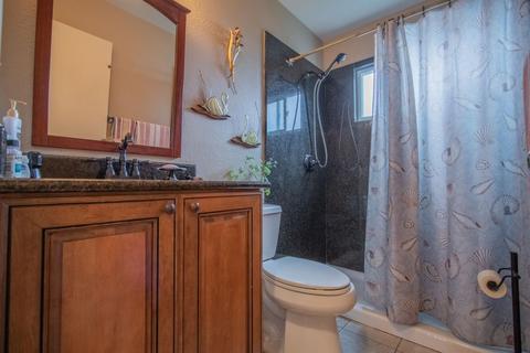 2525 Stoneridge Dr, Modesto, CA 95355 photo 14