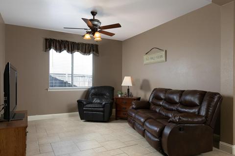 4064 Larner Way, Olivehurst, CA 95961 photo 8