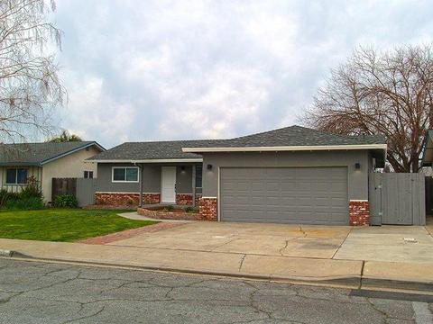 2721 Murray St, Turlock, CA 95382 photo 3