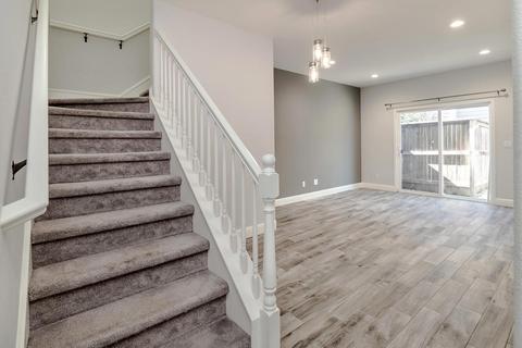 337 Serrano Ter, Davis, CA 95618 photo 4