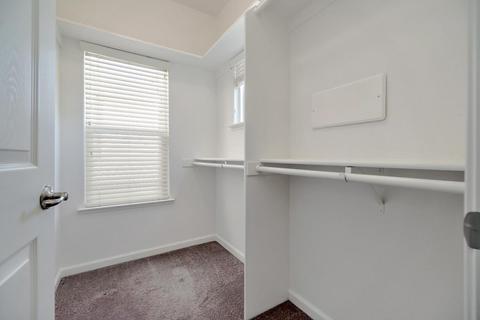 337 Serrano Ter, Davis, CA 95618 photo 12